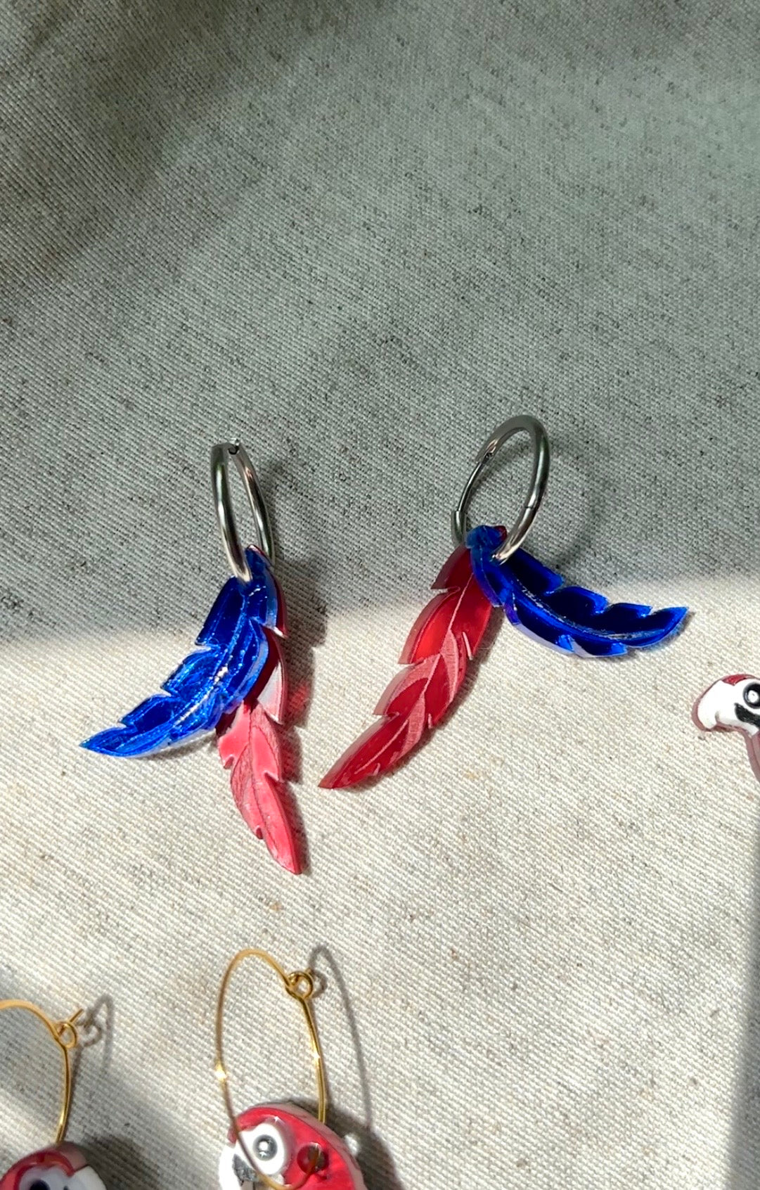 Plumas amazonia unidad