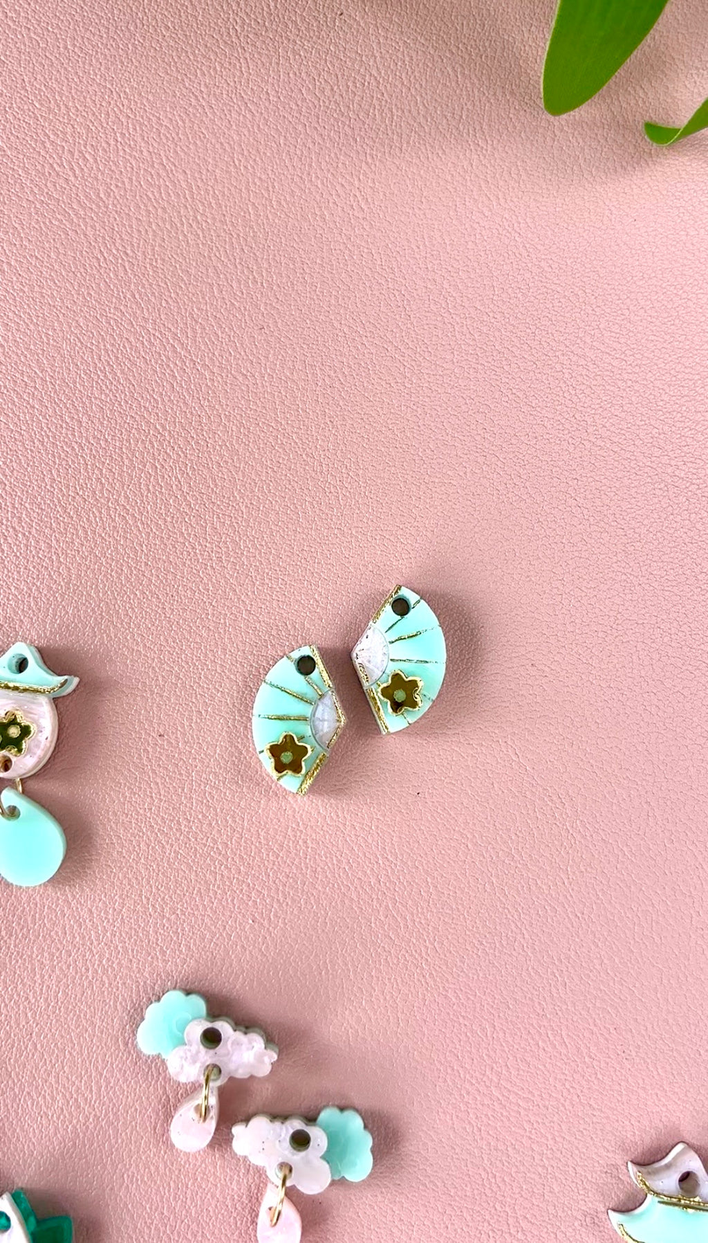 Charms Jade