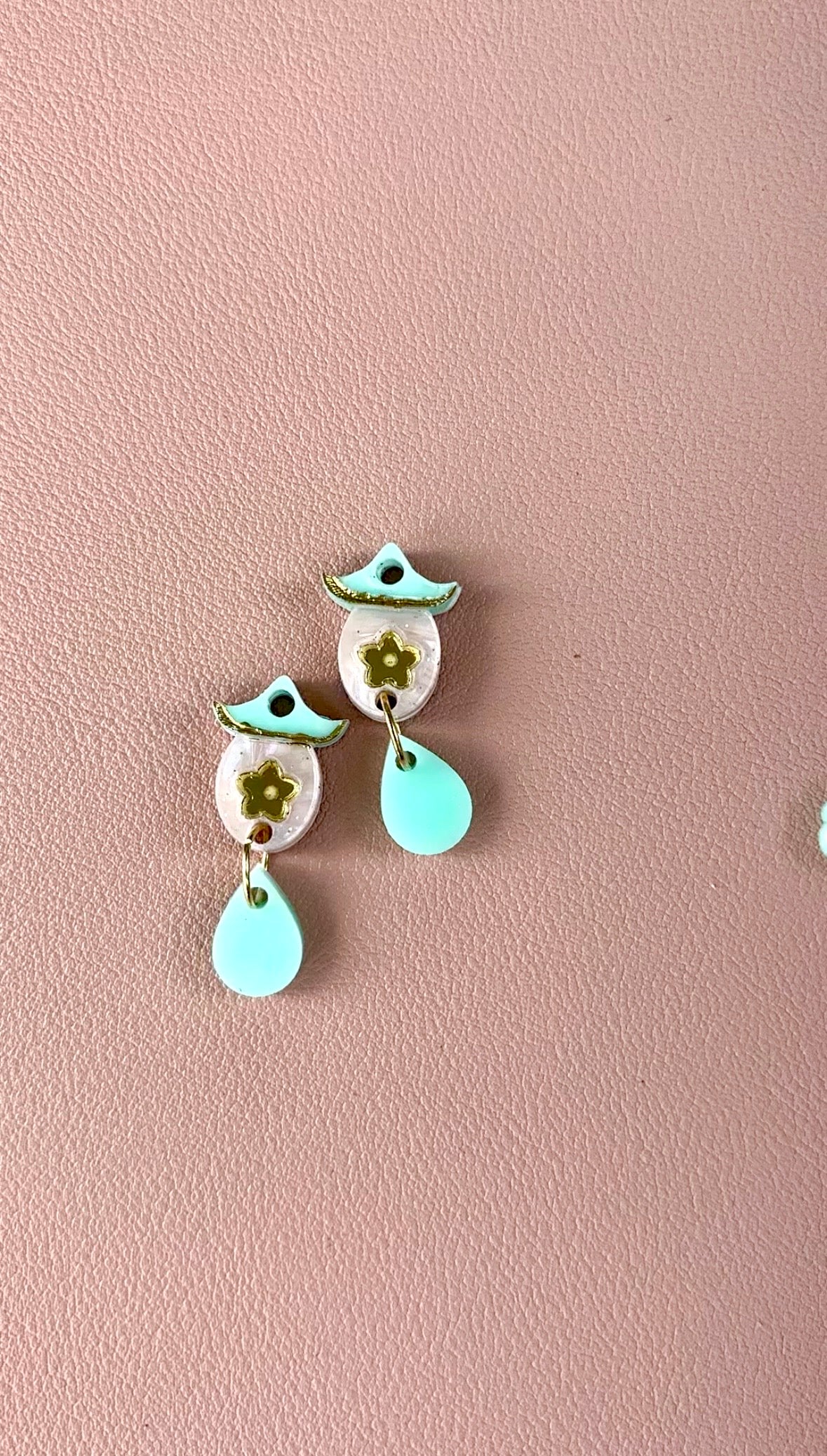 Charms Jade